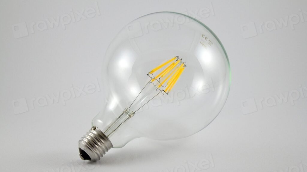 Cum îți schimbi furnizorul de energie în 2026 și cât economisești